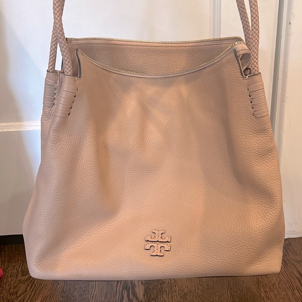 Tory Burch Taylor leather hobo bag in PERFECT CONDITION!